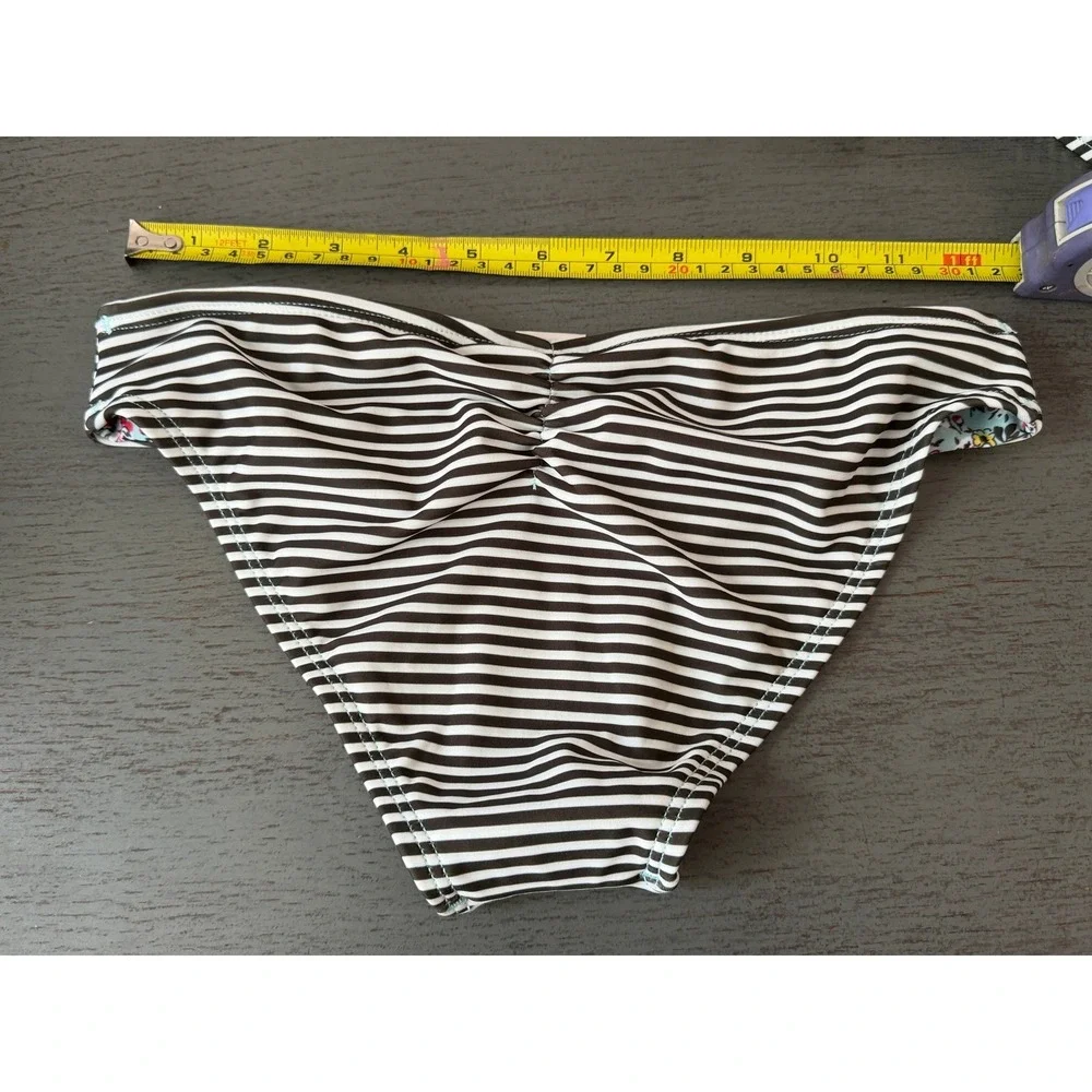 L Space Black White Striped Ruched Back Bikini Bottom Full Cut XS RN130061